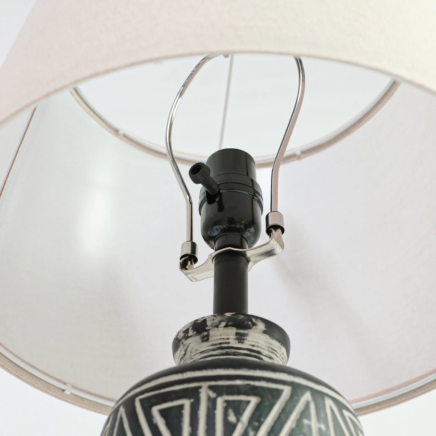 2 Pack 25-Inch Carved Geometric Ceramic Table Lamps/Linen Shade